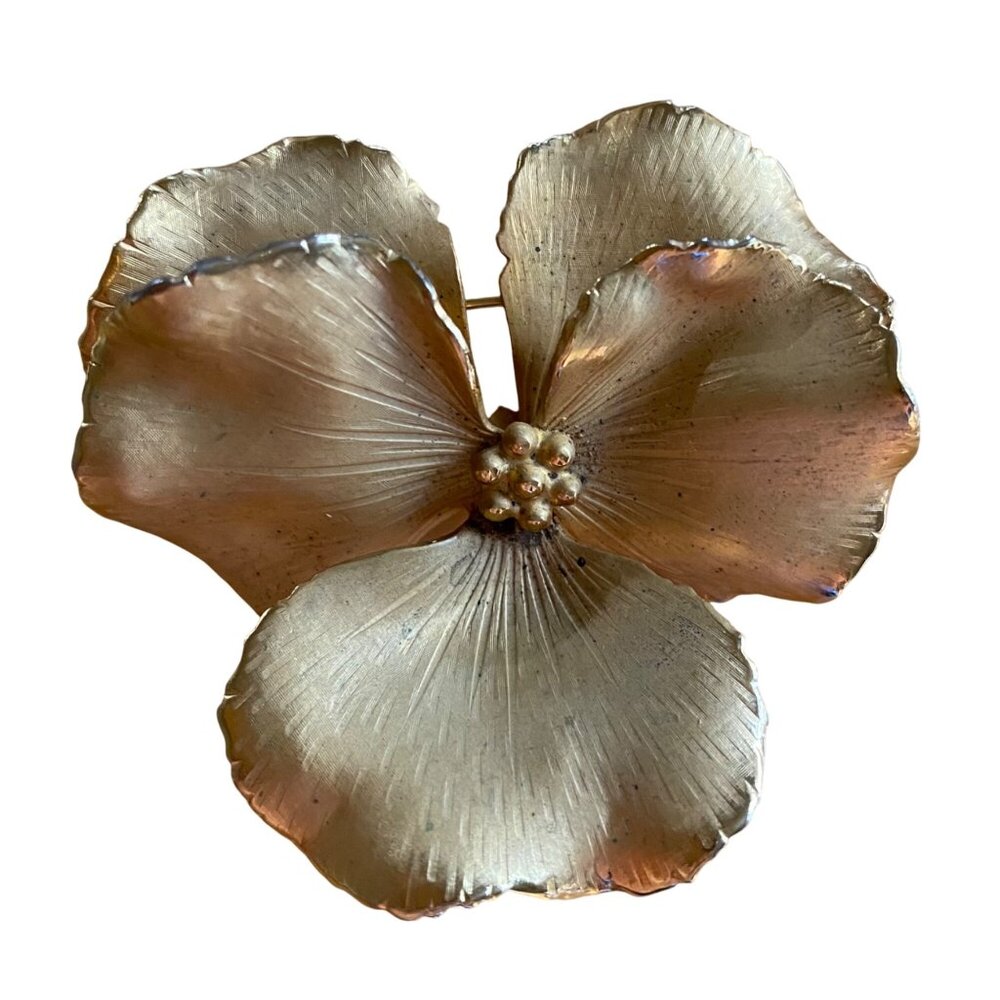 Vintage Giovanni Gold Tone Flower Brooch Pin